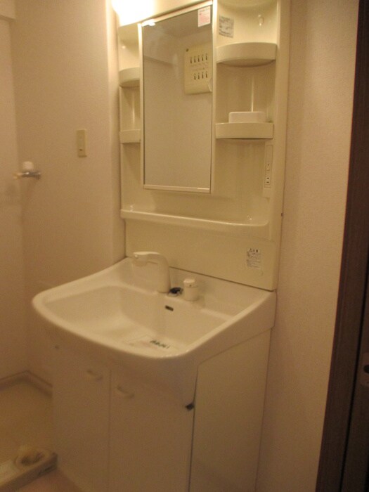 物件内観写真11　(洗面)