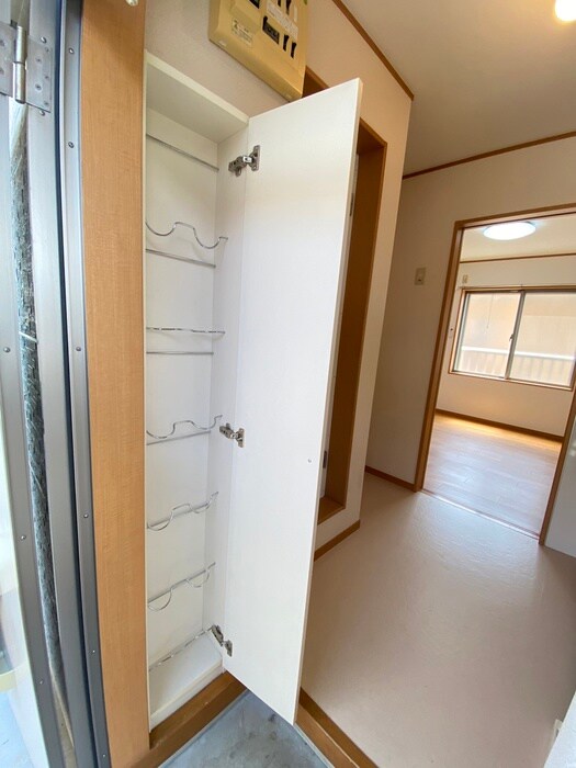 物件内観写真15　(靴箱)