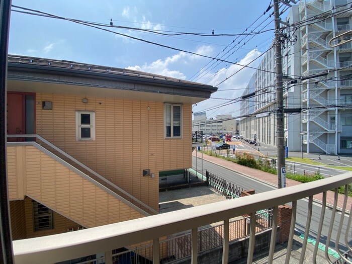 物件内観写真17　(室内からの展望)