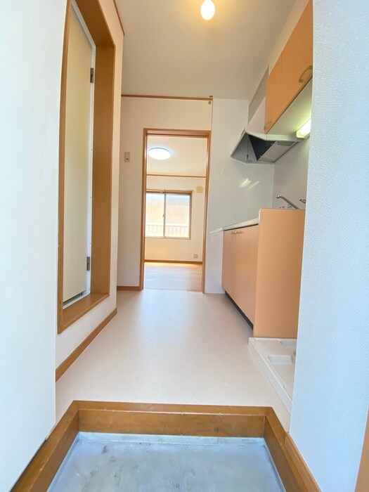 物件内観写真21　(玄関)