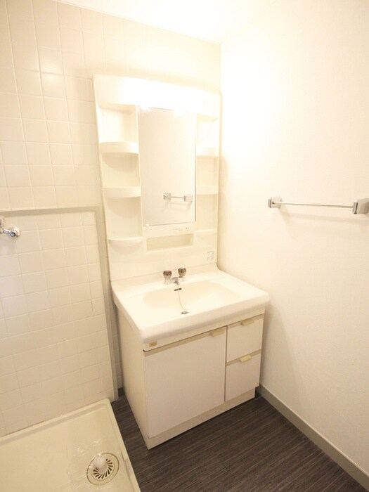 物件内観写真9　(洗面)