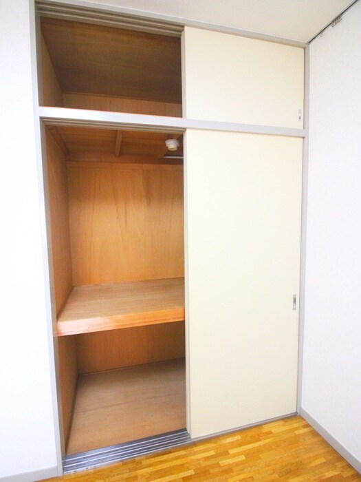 物件内観写真13　(収納)