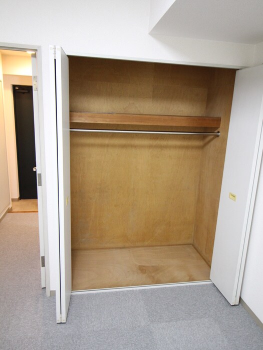 物件内観写真15　(収納)
