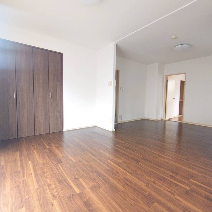 物件内観写真5　(居室)