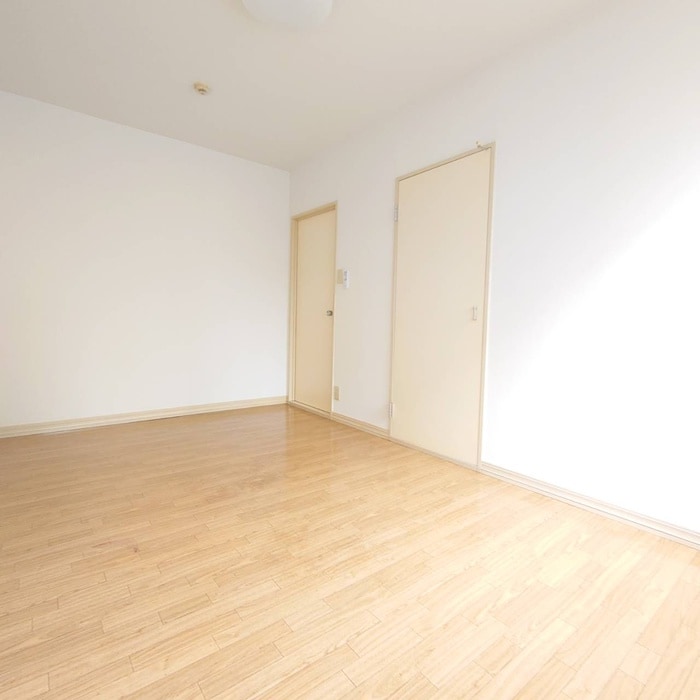 物件内観写真10　(居室)