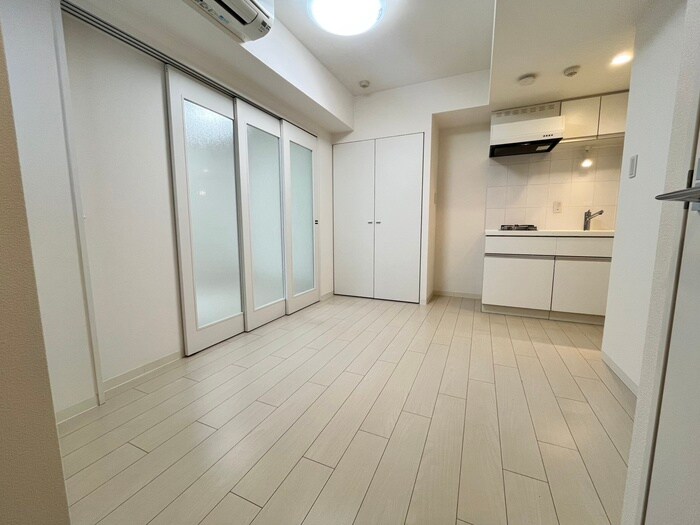 物件内観写真10　(居室)