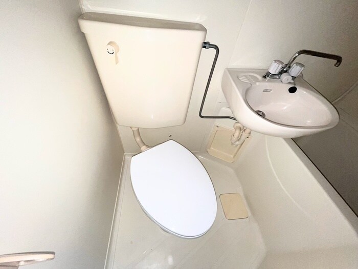 物件内観写真17　(トイレ)