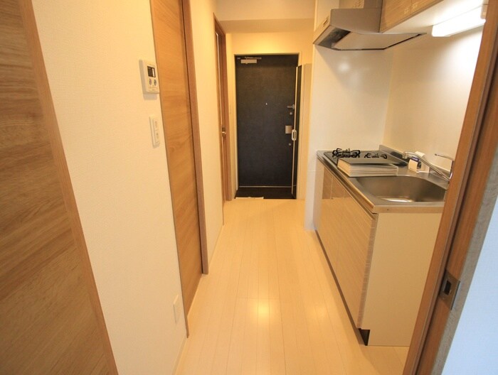 物件内観写真18　(廊下)