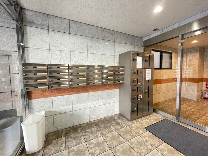 物件外観写真4　(建物設備)