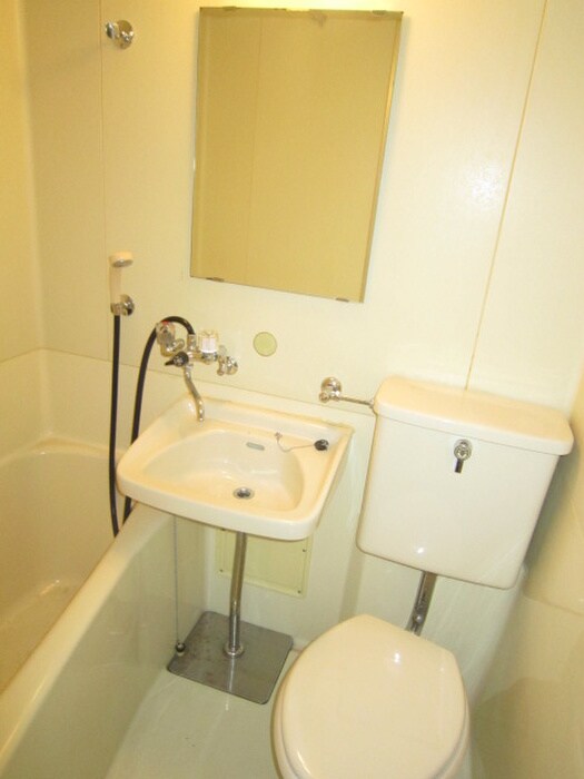 物件内観写真10　(バス／シャワールーム等)