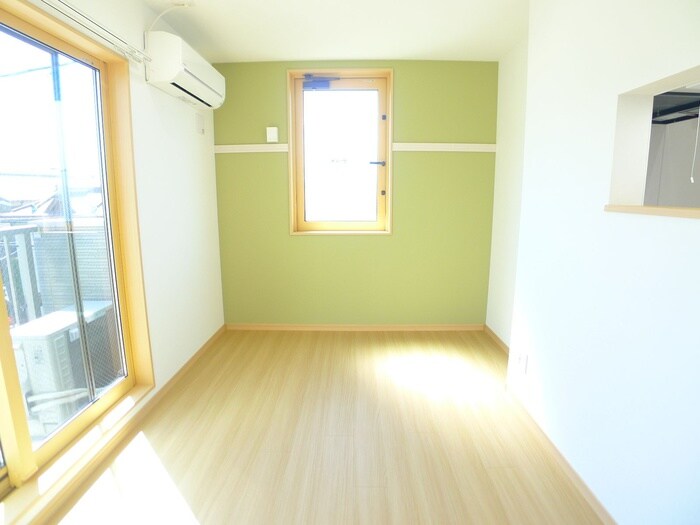 物件内観写真7　(居室)