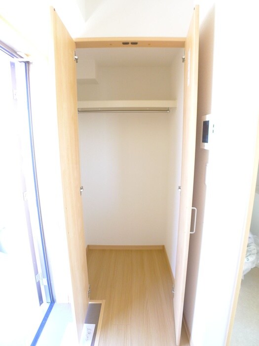 物件内観写真10　(収納)
