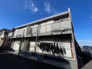 上の山ハイツＢ外観写真