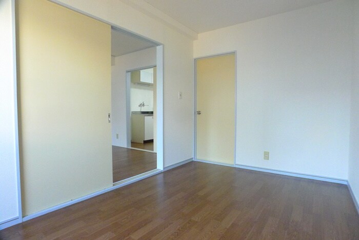 物件内観写真7　(居室)