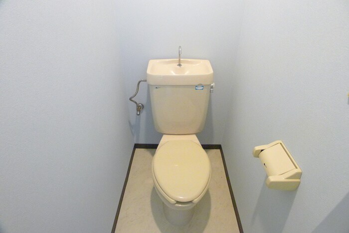 物件内観写真13　(トイレ)