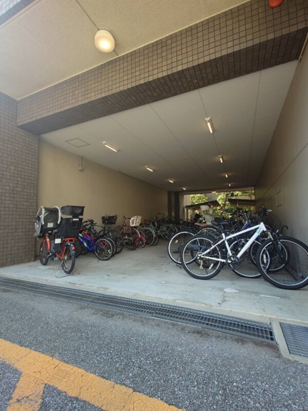 駐輪場