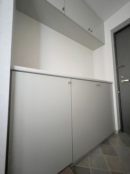物件内観写真18　(靴箱)