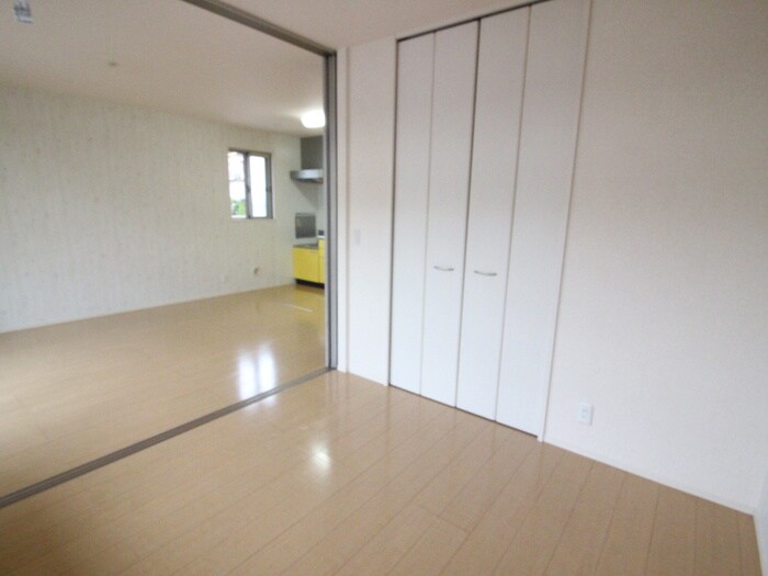 物件内観写真17　(居室)