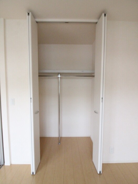 物件内観写真18　(収納)