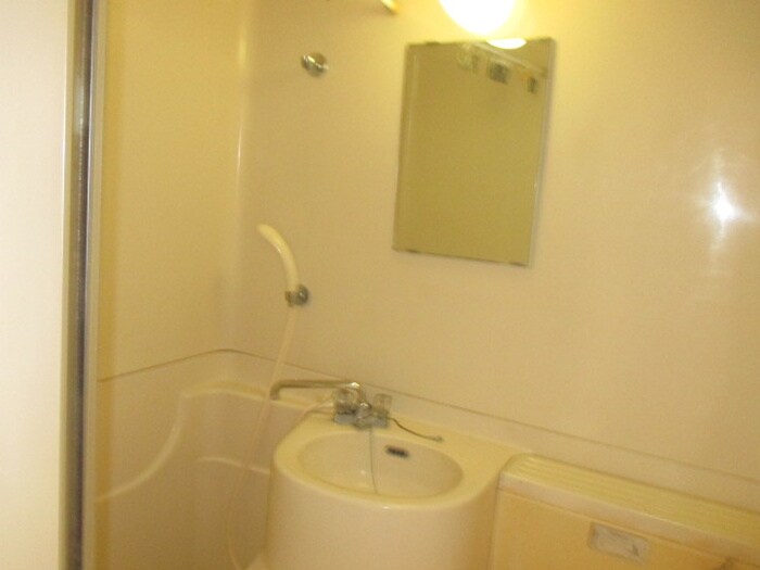 物件内観写真11　(洗面)