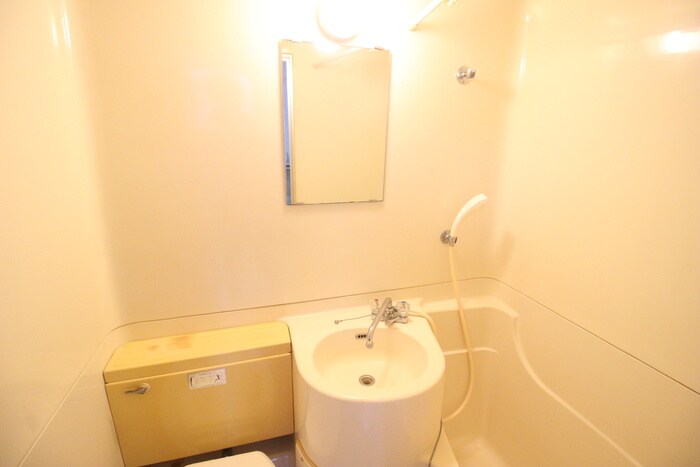 物件内観写真12　(洗面)