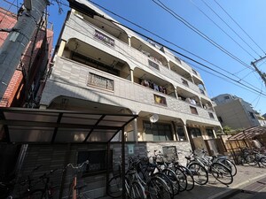 ホ－ムタウンハヤシⅠ外観写真