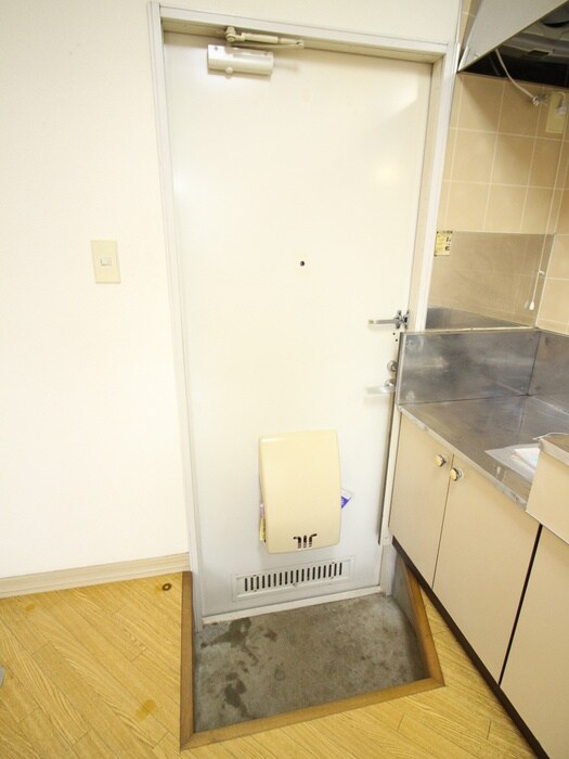 物件内観写真20　(玄関)