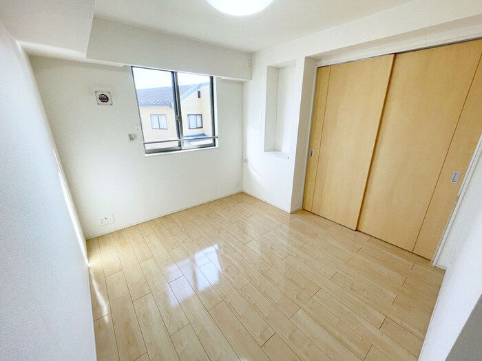 物件内観写真7　(居室)