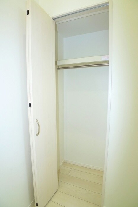 物件内観写真13　(収納)