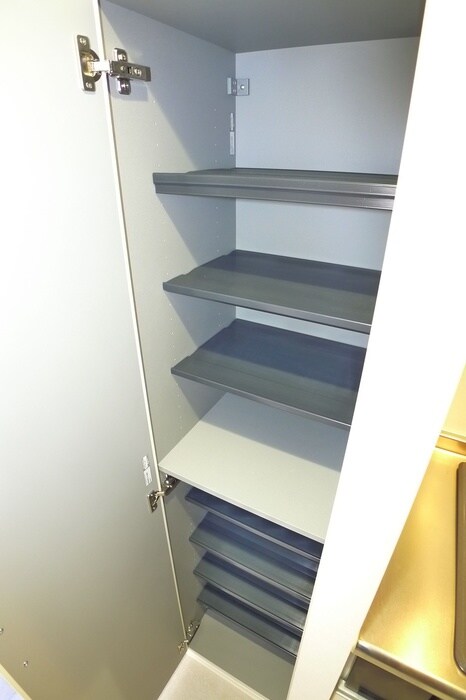 物件内観写真15　(靴箱)