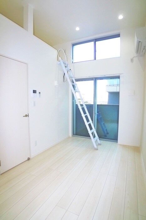 物件内観写真18　(居室)