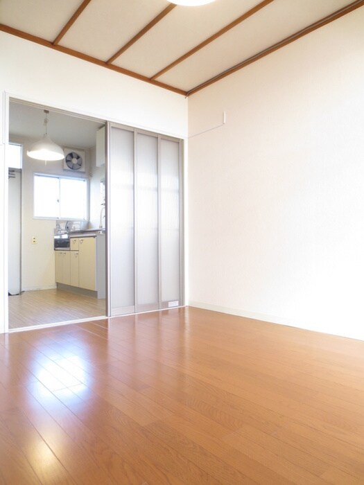 国立北コーポの居室