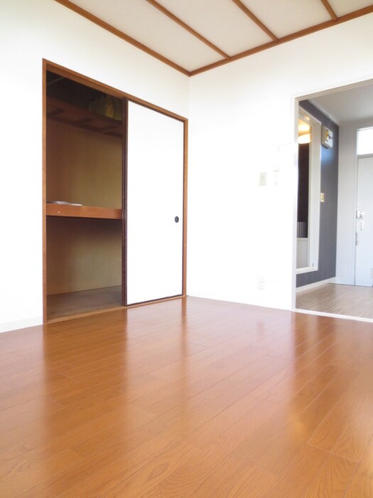 国立北コーポの居室