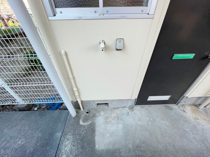 物件内観写真17　(洗濯機置場)