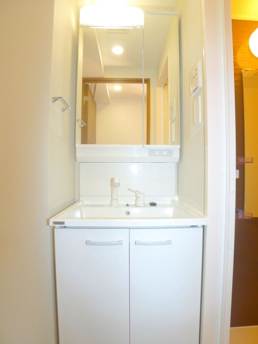 物件内観写真14　(洗面)