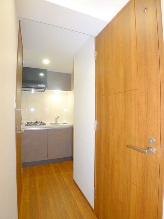 物件内観写真15　(廊下)