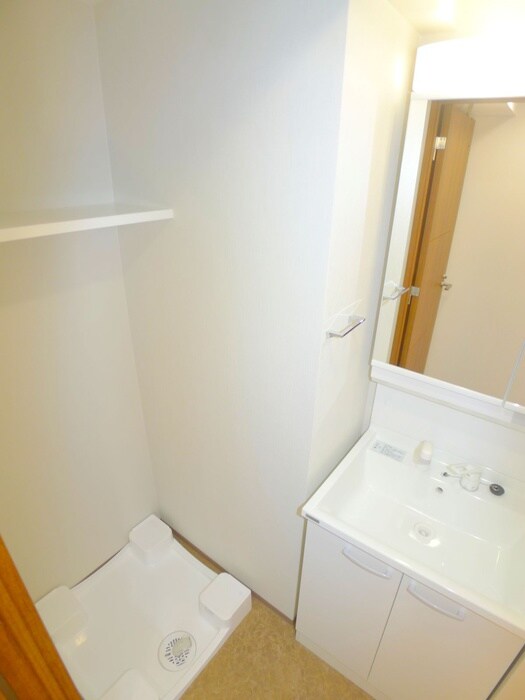 物件内観写真19　(洗濯機置場)