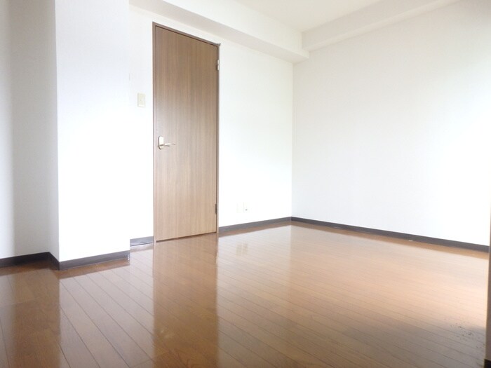 物件内観写真6　(居室)