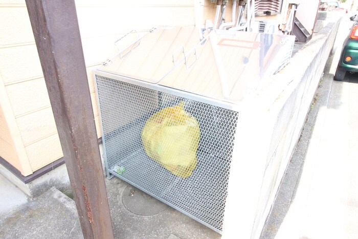 物件外観写真3　(建物設備)