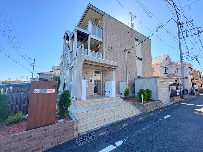 物件外観写真1　(外観写真)