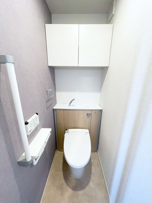 物件内観写真13　(トイレ)