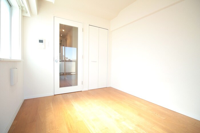 物件内観写真10　(居室)