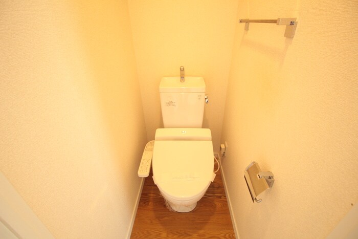 物件内観写真13　(トイレ)