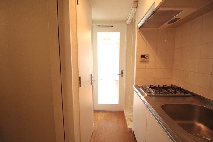 物件内観写真19　(廊下)