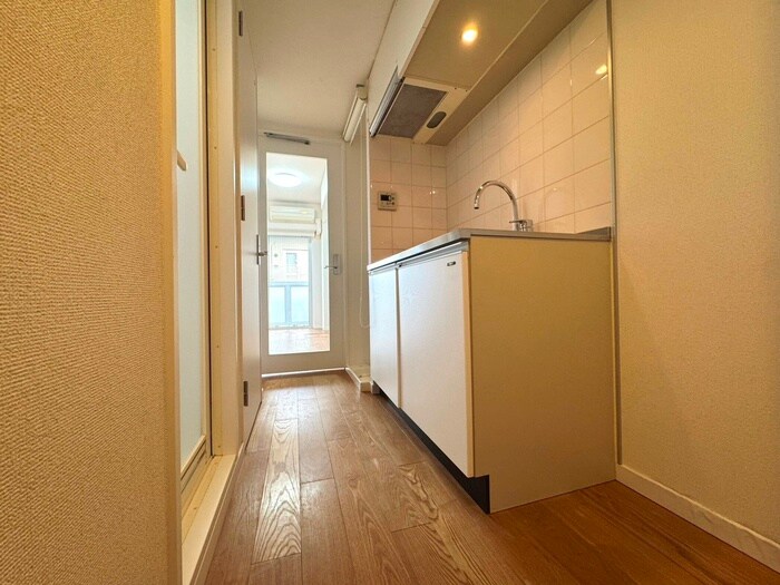 物件内観写真19　(廊下)