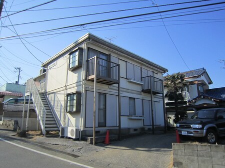 ファミーユ志村外観写真