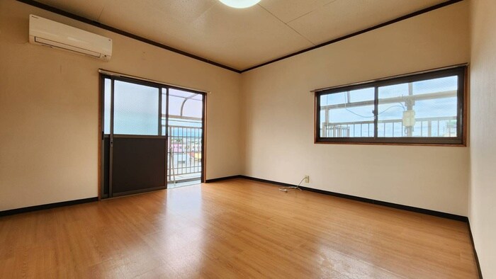 物件内観写真6　(居室)