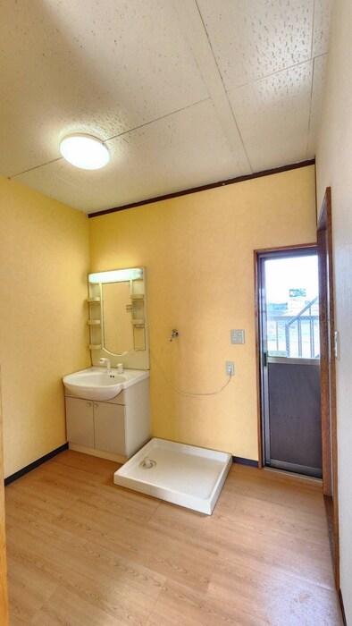 物件内観写真8　(内観写真)