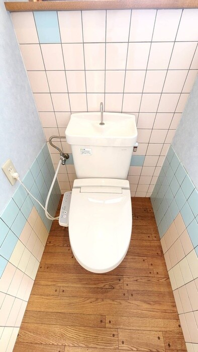 物件内観写真12　(トイレ)