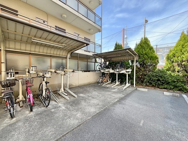 駐輪場